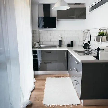 El Rinconcito De Lola * קנדלריה