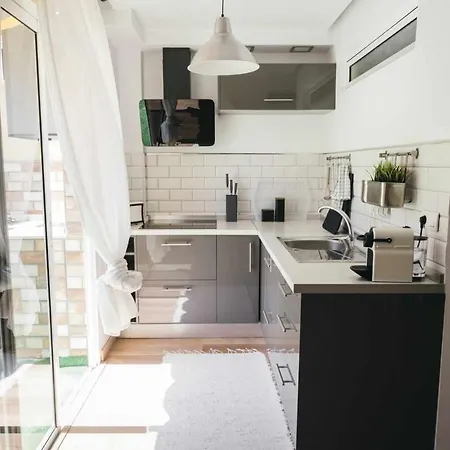 El Rinconcito De Lola كانديلاريا