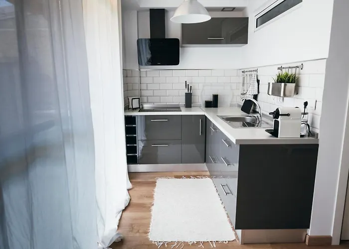 El Rinconcito De Lola * 칸델라리아