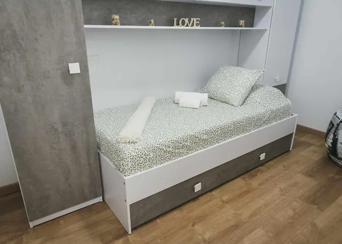 El Rinconcito De Lola * 칸델라리아